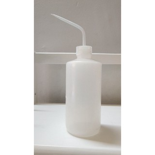 Dụng cụ phòng thí nghiệm: Bình tia nhựa 500ml