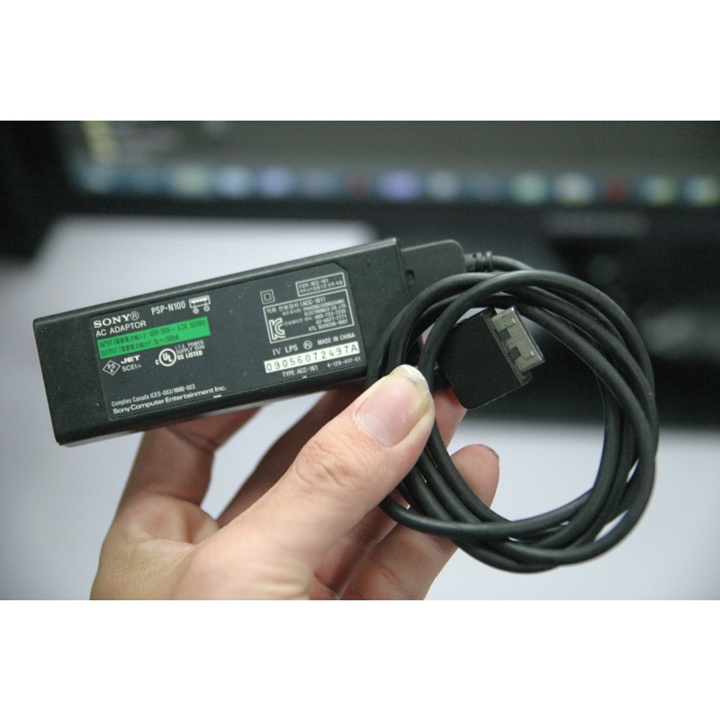 Sạc cho Máy PSP GO cáp zin chính hãng