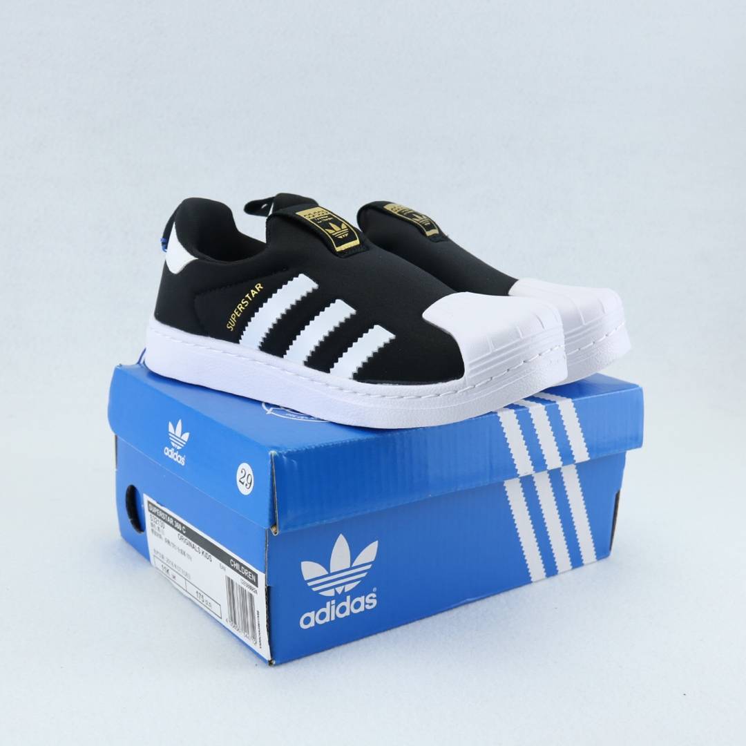 Giày Thể Thao Adidas Thời Trang Năng Động Cho Bé 2-15 Tuổi