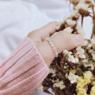 Nhẫn nữ hạt cườm tone pastel phong cách Hàn