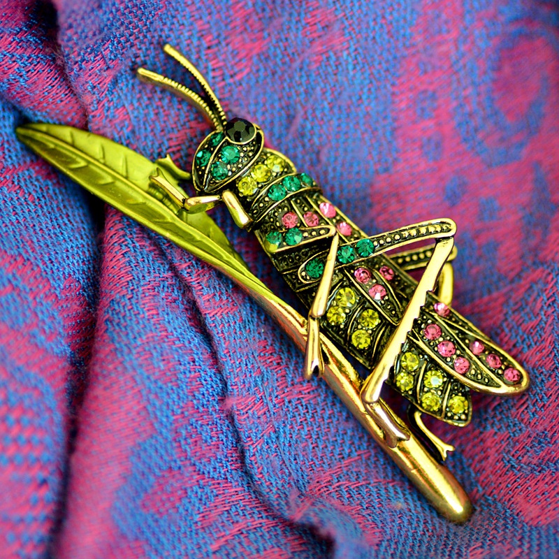 Trâm cài áo hình hoạt hình đính đá bằng hợp kim tráng men tinh tế