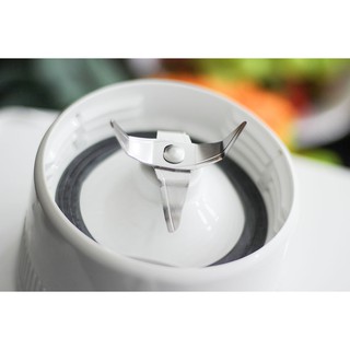 Máy xay ép đa năng Panasonic (Nhật Bản) MJ-M176PWRA (Hàng trưng bày - Bảo hành 24 tháng)