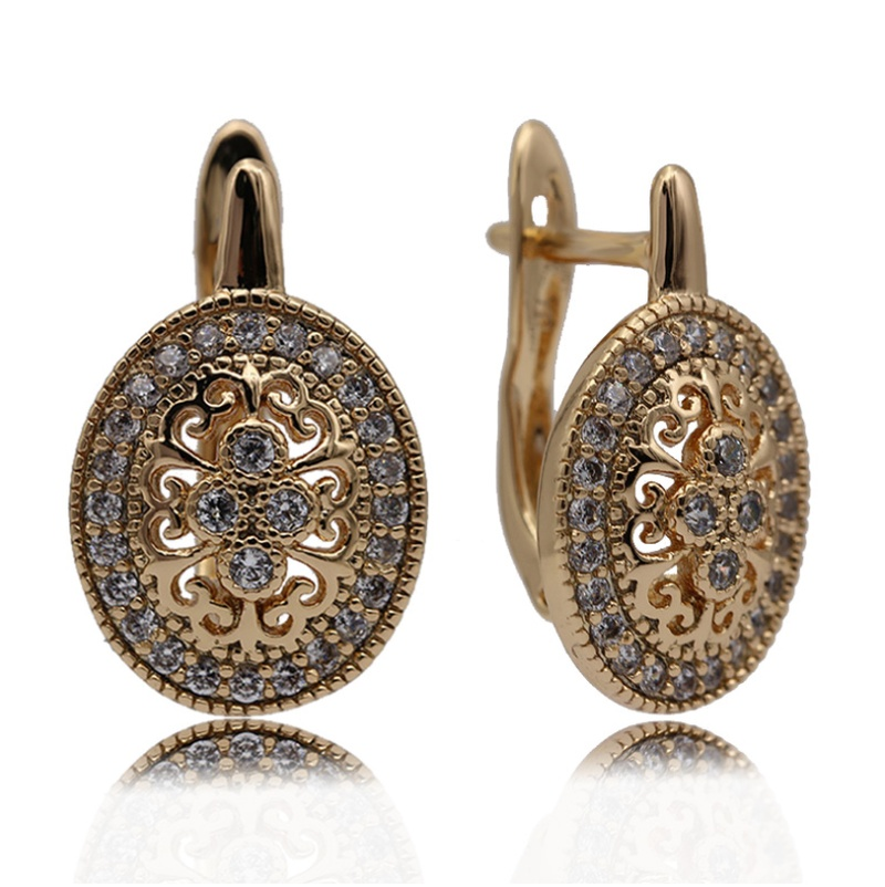 Đôi Khuyên Tai Tạo Hình Hoa Đính Đá Thời Trang Cho Nữ