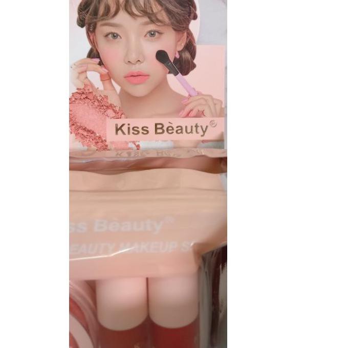 (Hàng Mới Về) Bộ Mỹ Phẩm Trang Điểm 4 Trong 1 Kiss Beauty Sakura No.83290-03