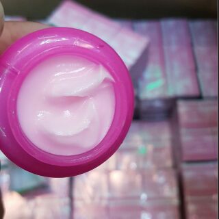 Kem tuyết nhĩ - kem dưỡng hoa việt