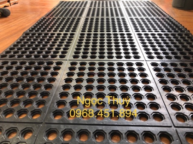 Thảm cao su chống trơn trượt nhà xưởng, bếp ăn công nghiệp