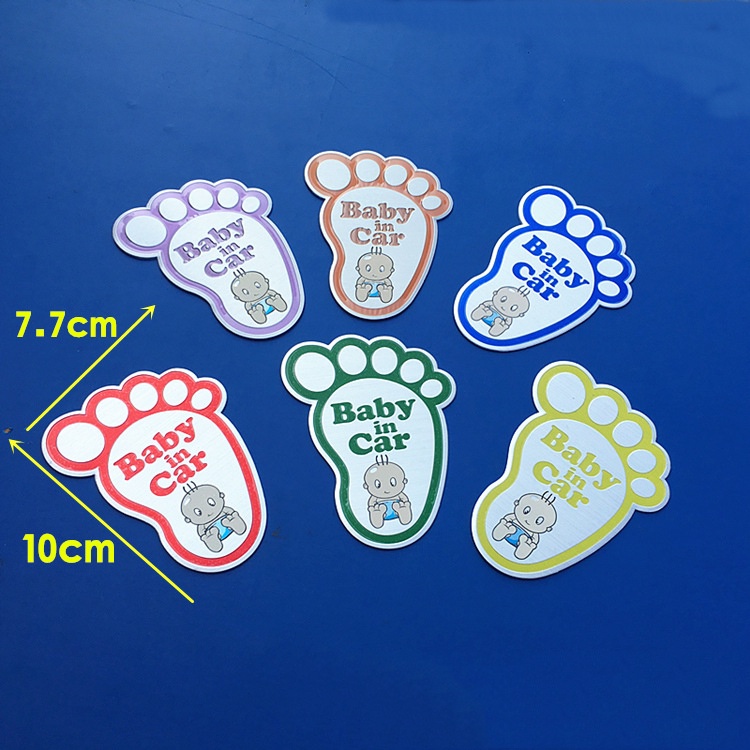 Tem nhôm dán xe Baby in car hình bàn chân 10x7.7cm sắc màu