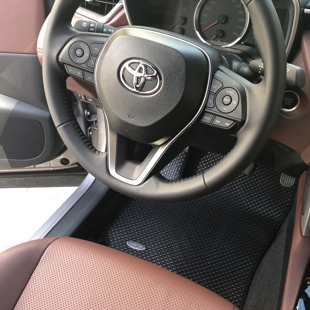 Thảm lót sàn KATA cho Toyota Cross