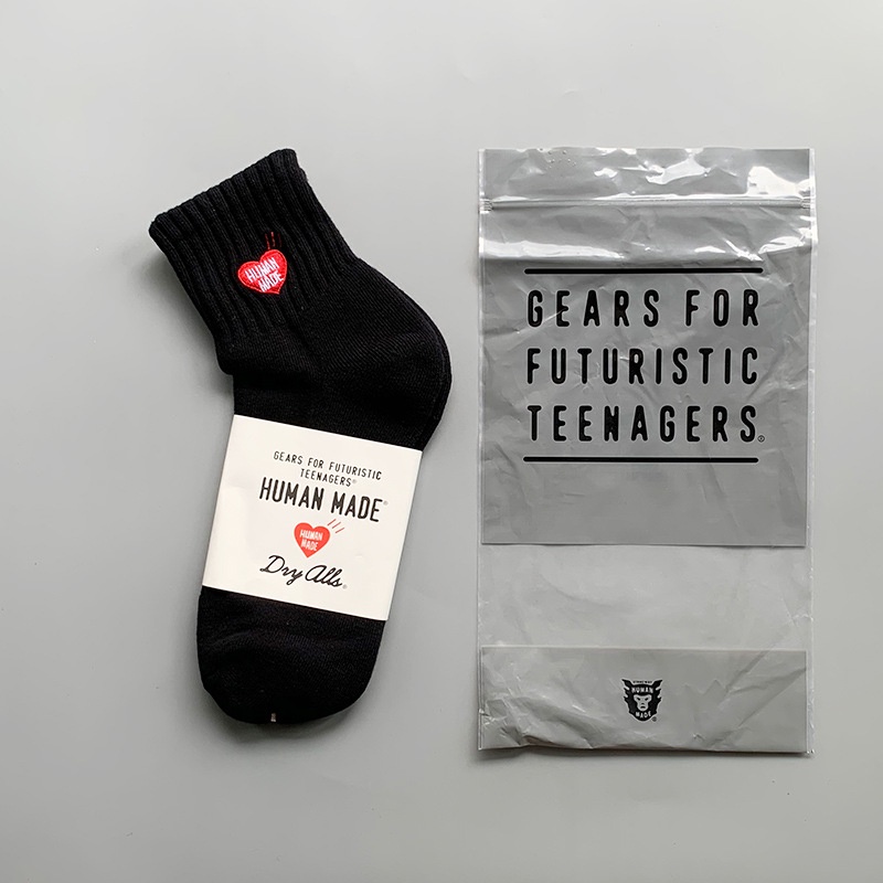 Tất Thể Thao In Chữ Mới Cho Nam Và Nữ