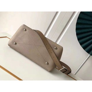 Túi xách LV Beaubourg Hobo