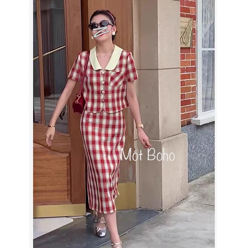 Sét vest caro đỏ phong cách tân cổ điển | BigBuy360 - bigbuy360.vn