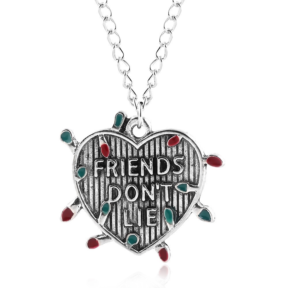 Móc Khóa Mặt Kim Loại In Chữ Stranger Things