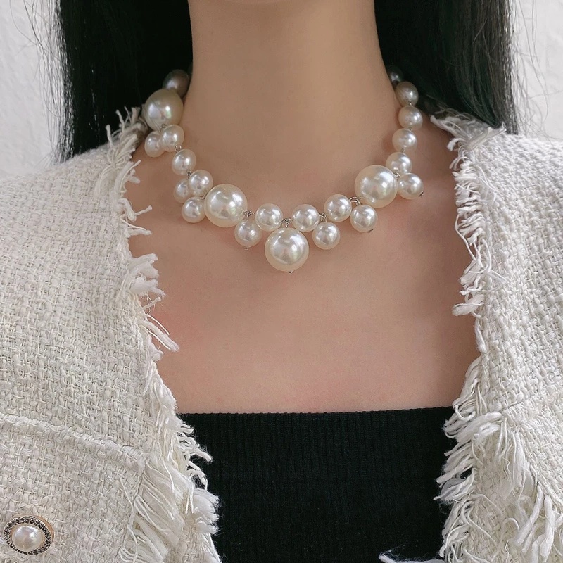 Vòng Cổ Choker Đính Hạt Ngọc Trai Lớn Phong Cách Cổ Điển Dành Cho Nữ