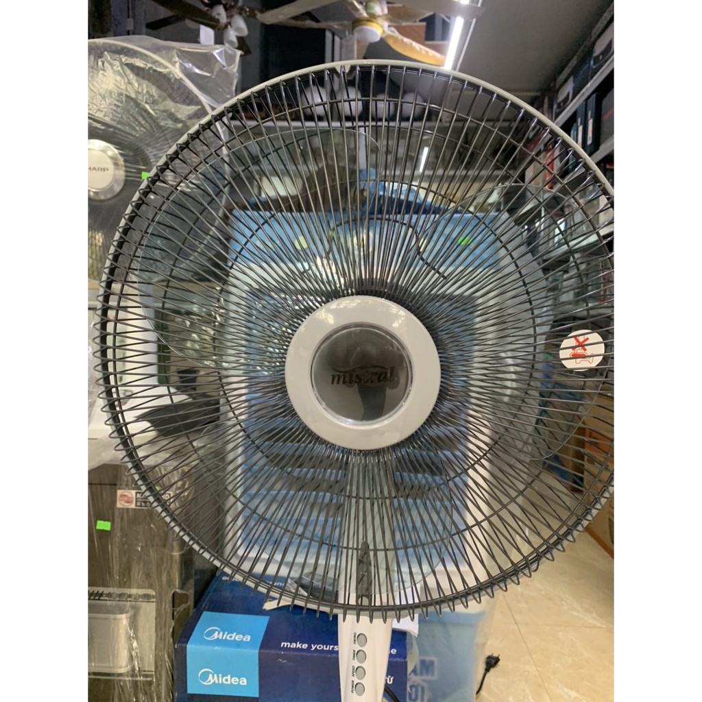 Quạt cây Mistral MSF1628WR - Có điều khiển từ xa - Nhâp khẩu Malaysia - Thương hiệu Úc - Quạt đứng