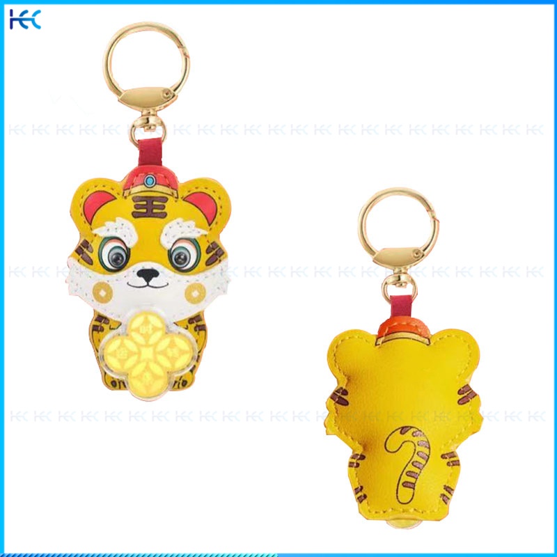 Móc khóa may mắn hình hổ con dễ thương độc đáo
