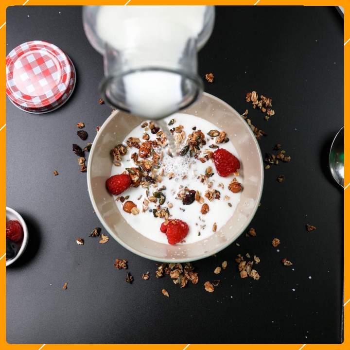 (Combo 2 Bịch) Ngũ Cốc Ăn Kiêng Mix Hạt &amp; Quả O.N.G - Granola Giảm Cân 500gr - Date 2023
