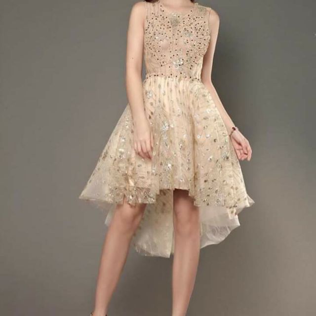 ĐẦM XOÈ KIM SA ĐUÔI TÔM