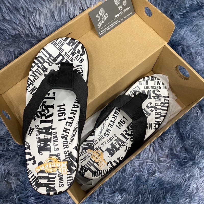 [HÌNH THẬT] Dép nam, dép xỏ ngón ❌FREESHIP❌ Dr.Martens Cao Cấp, Siêu Êm, Siêu Bền FULLBOX (Đế Trắng Chữ)