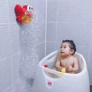 Con cua thổi bong bong