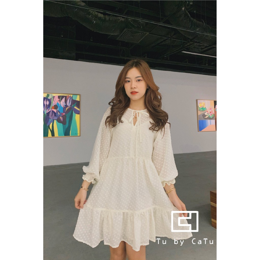 TUBYCATU | Đầm bi trắng/ kem 2 tầng | BigBuy360 - bigbuy360.vn