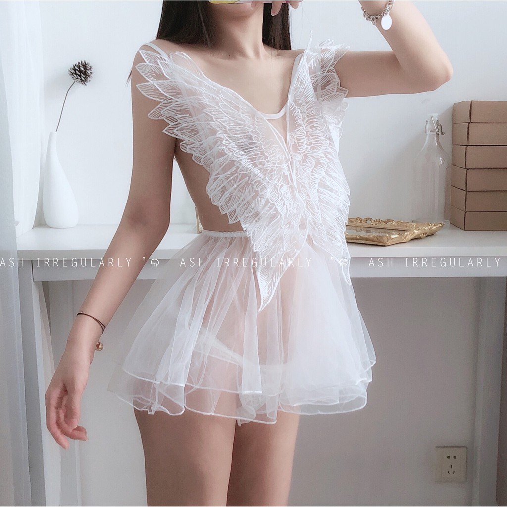 Váy ngủ cánh chim thiền thần trước ngực