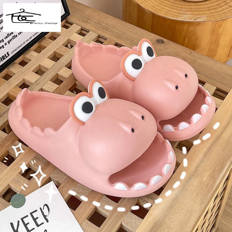 Dép Sandal Bít Mũi Đế Mềm Chống Trượt Chống Nước In Hình Hoạt Hình Dễ Thương