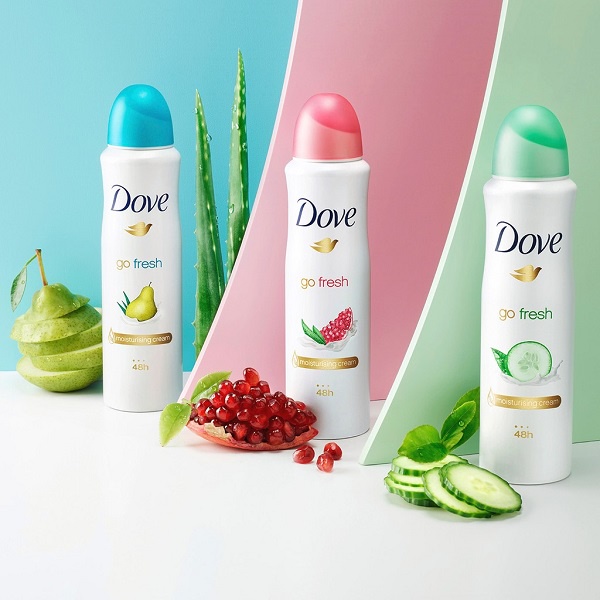 Xịt Khử Mùi Dove 150ml Khô Thoáng 48H Dưỡng Da Sáng Mịn Với 1/4 Kem Dưỡng Ẩm