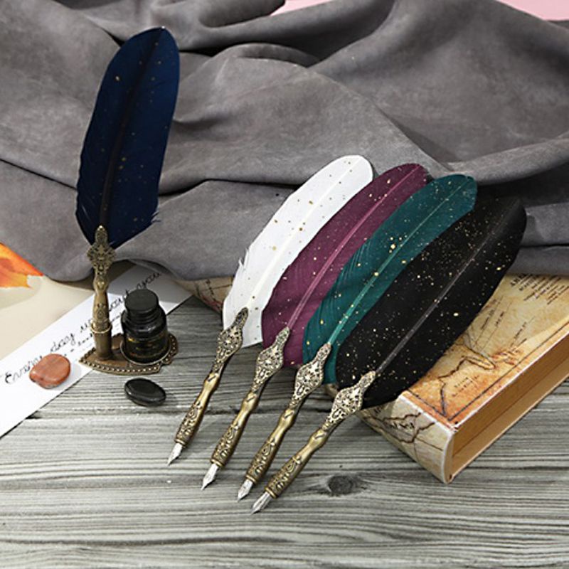 Seng Bút Thư Pháp Chấm Mực Đính Lông Vũ Màu Vàng Kim Sang Trọng Cổ Điển