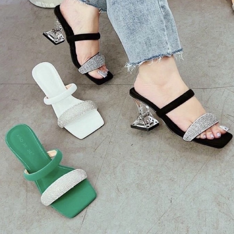 Giày Cao Gót Guốc Dép Nữ Quai Bản Ngang Đính Xoàn Siêu Sang Gót Cao 7Cm, Mũi Vuông