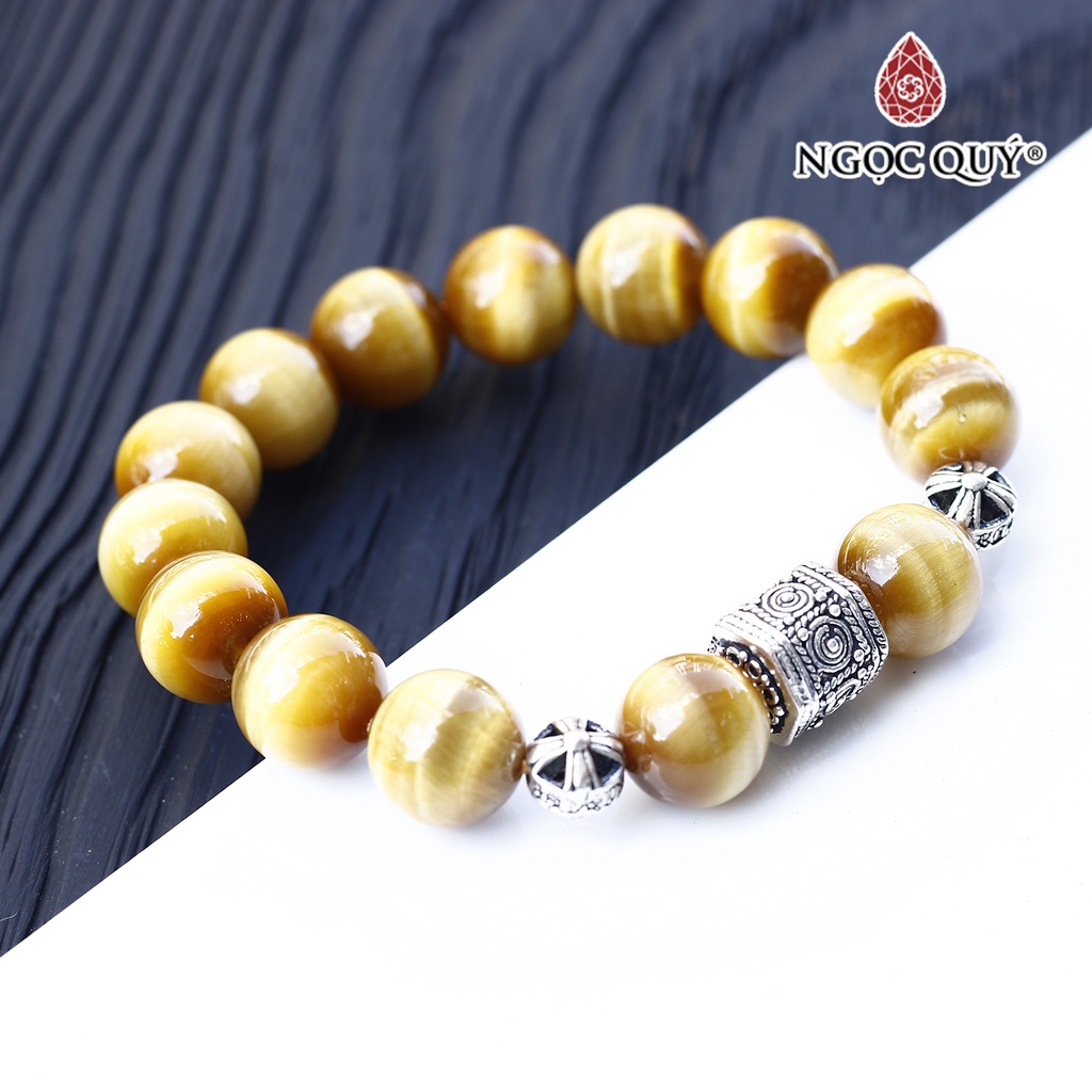 Vòng mắt hổ AAA phối charm bạc - Ngọc Quý