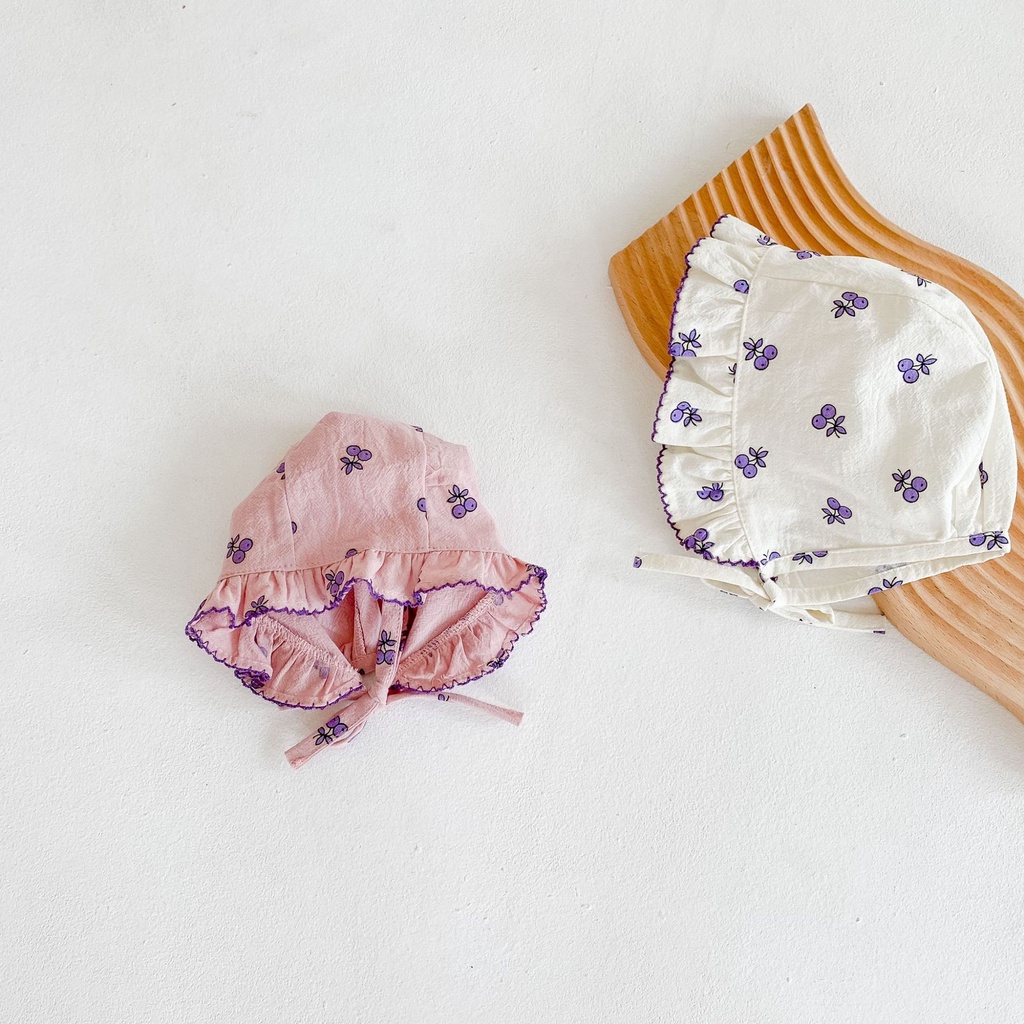 Bộ Áo Liền Quần Dài Tay Họa Tiết Quả Cherry + Mũ Đáng Yêu Cho Bé Sơ Sinh