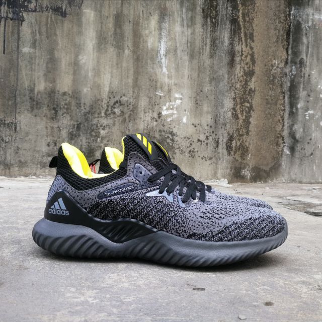 [Fullbox, freeship] Giầy alphabounce thể thao kiểu sneaker đen phối vàng nam | BigBuy360 - bigbuy360.vn
