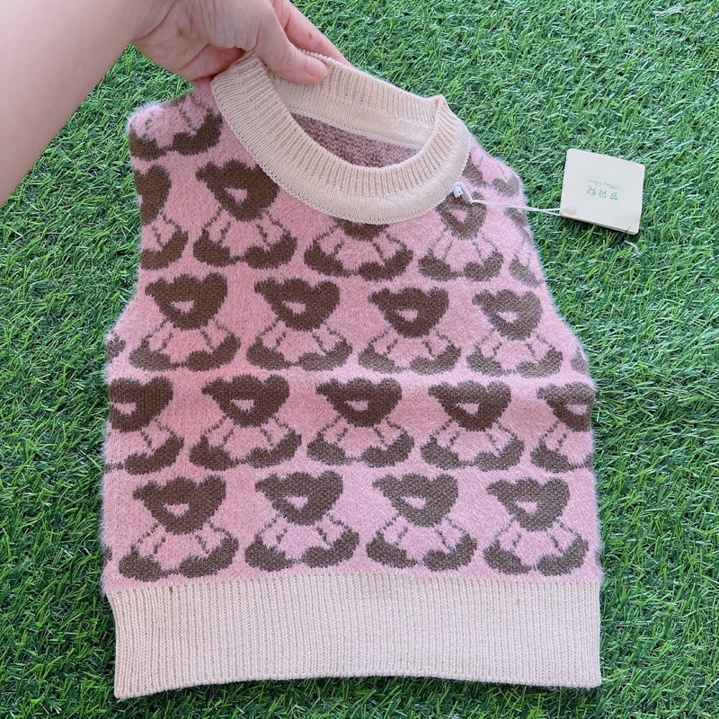 Áo gile len bé gái chất lông thỏ mềm mịn, hoạ tiết dễ thương cho bé gái từ 8-18kg