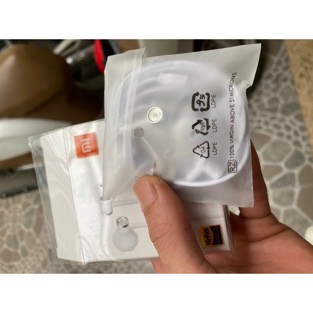 Tai nghe Xiaomi M5 chí nh hãng chất lượng tuyệt hảo âm thanh trung thực nhất - Shop UY TÍN bảo hành 1 đổi 1 toàn quốc