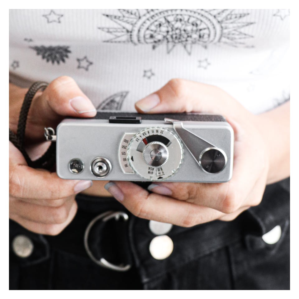 MÁY ẢNH FILM ROLLEI B35