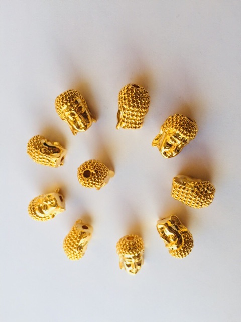 Charm đầu phật bình an