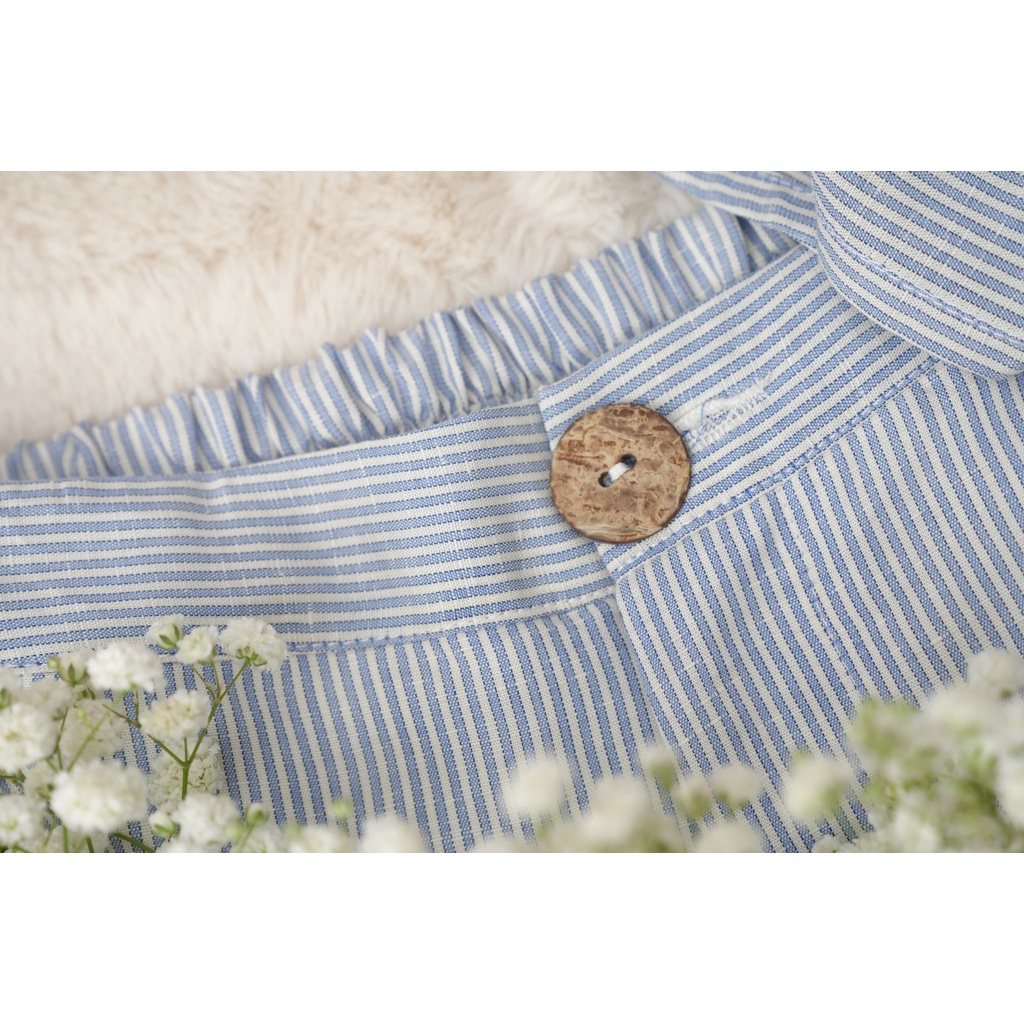 Set bộ Linen KANAMY phối nút sọc màu xanh