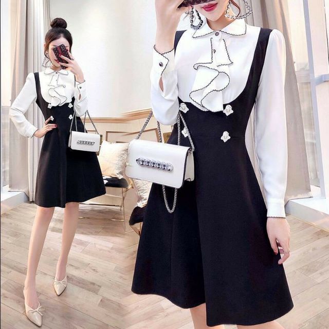 Hàng nhập - Đầm dáng xòe giả yếm viền bèo