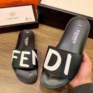 Dép Fendi hot hit 2019