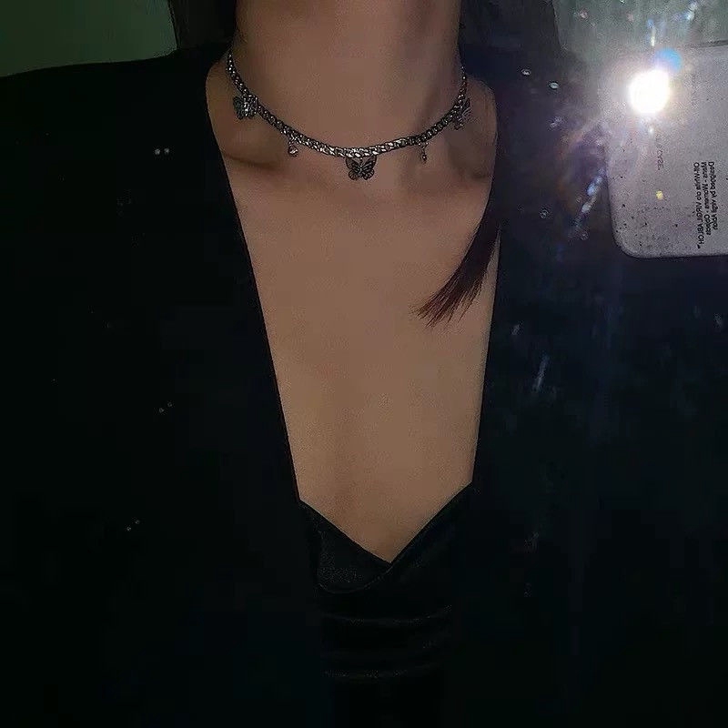 Vòng Cổ choker Bằng Kim Loại Dày Họa Tiết Bướm Ba Chiều 22393