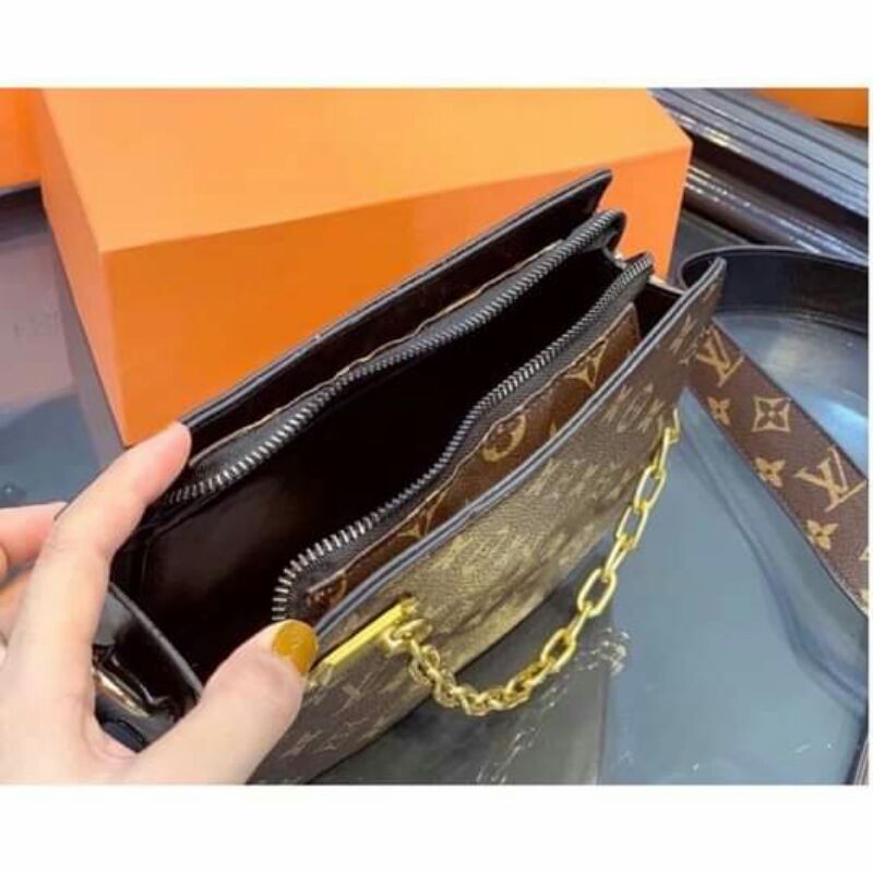 💙 [HOT] Túi lv hộp xích có dây đeo chéo bản to - Túi đeo chéo dáng clutch phối xích vàng