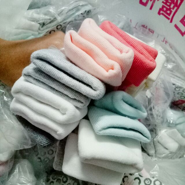 Một set 3 Đôi tất lật cổ hãng muji