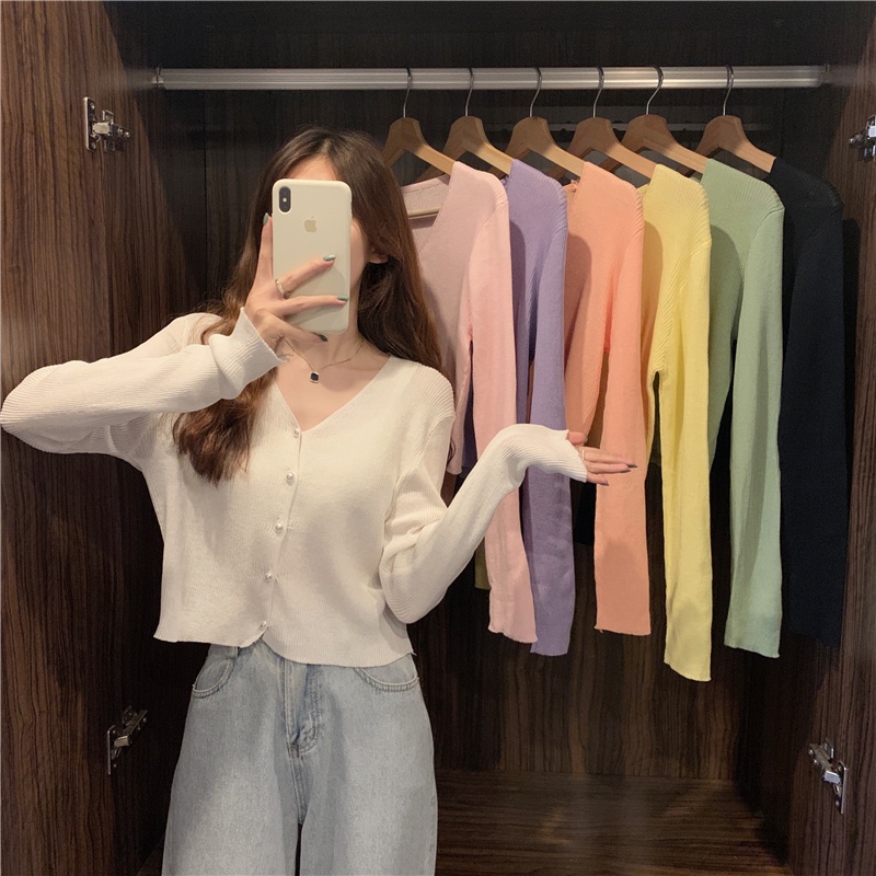 Áo Khoác Cardigan Dệt Kim Mỏng Tay Dài Cổ Chữ V Phối Nút Ngọc Trai Phong Cách Hàn Quốc Hàng Mới