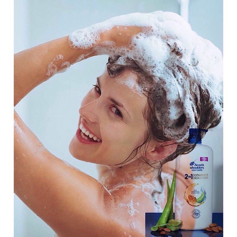 Dầu Gội Xả Head & Shoulders 2in1 Complete Scalp Care 1,18L hạnh nhân nha đam | BigBuy360 - bigbuy360.vn