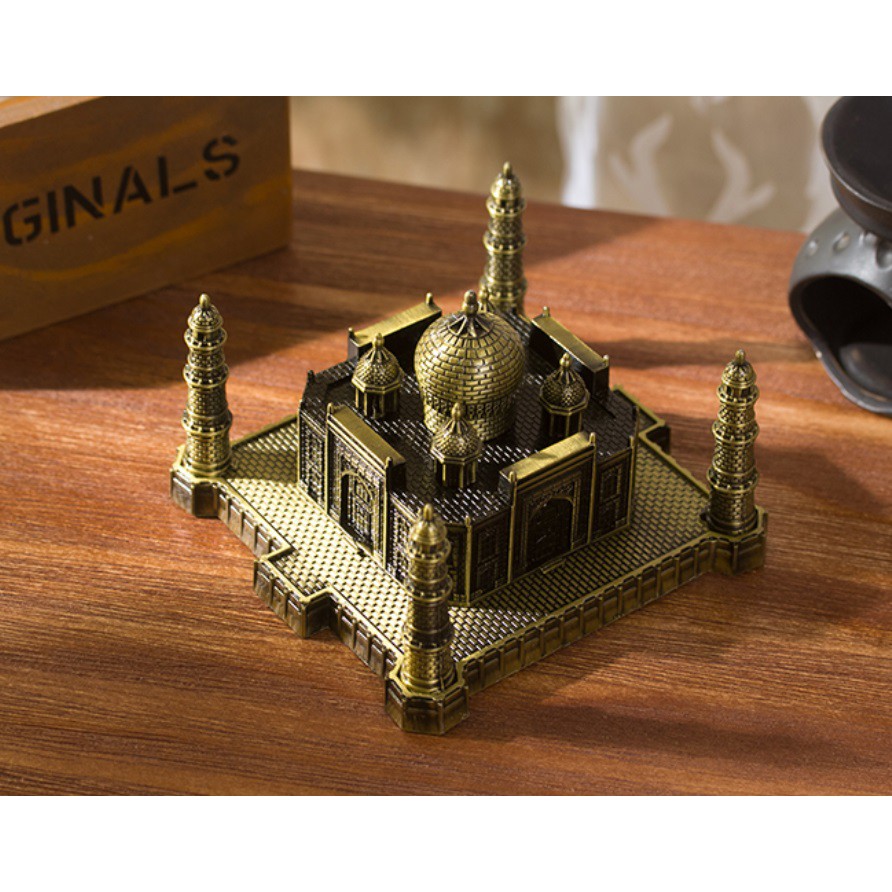 Đền Taj Mahal bằng hợp kim trang trí