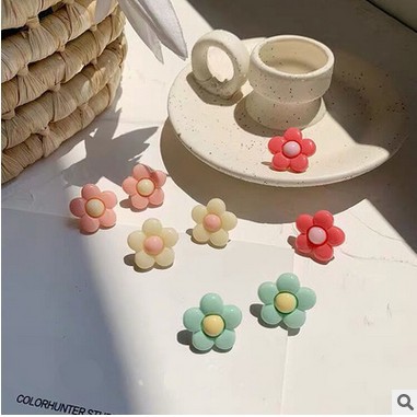 Khuyên tai nữ hình bông hoa kiểu dáng đáng yêu phong cách Hàn Quốc