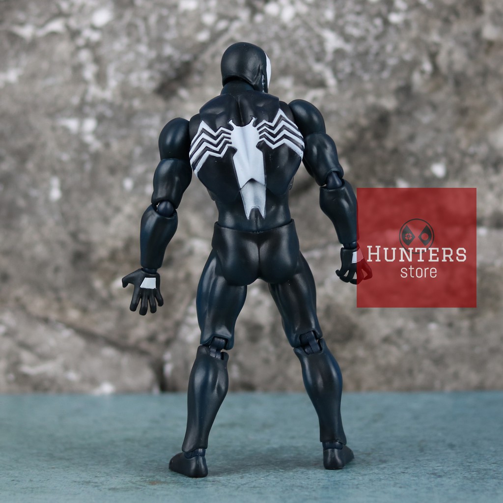 Mô hình Venom Mafex The Amazing Spider Man Comic Ver