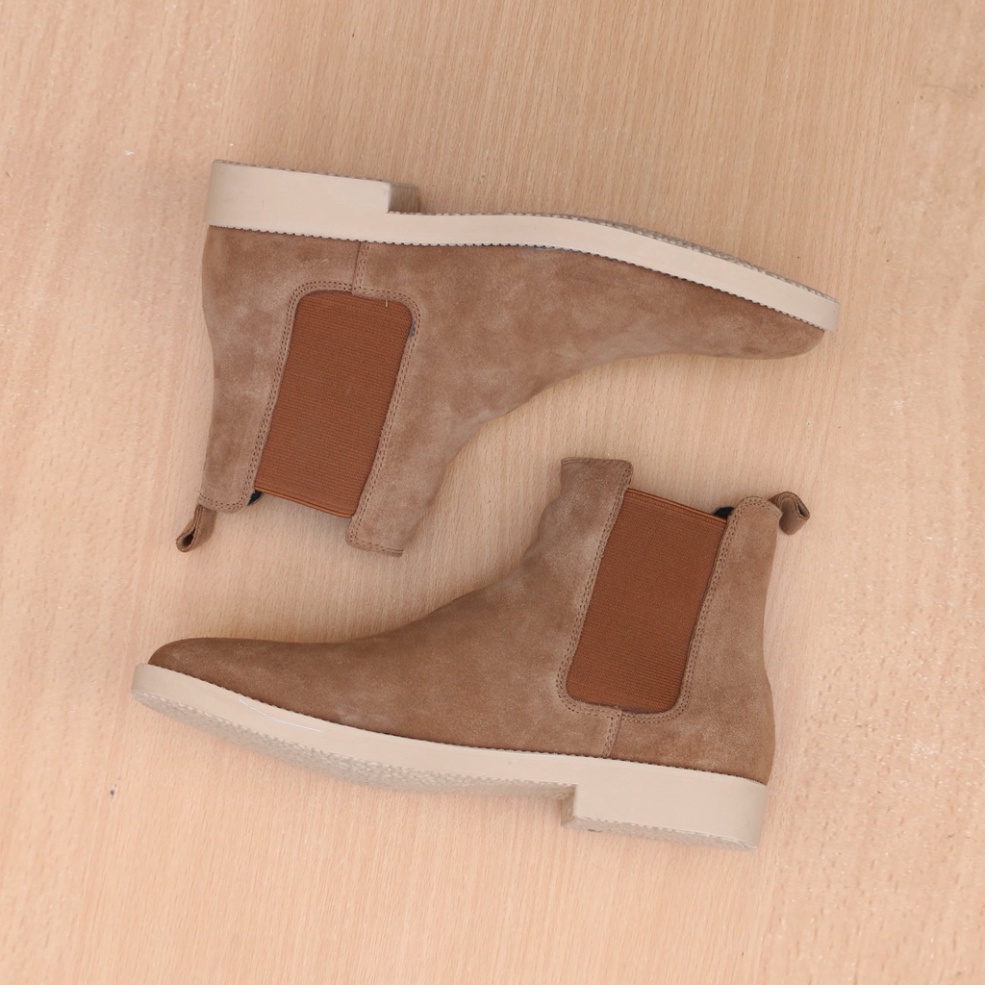 Giày thời trang nam cao cổ Chelsea boots da lộn màu nâu đế tăng 3.5cm chiều cao | BigBuy360 - bigbuy360.vn