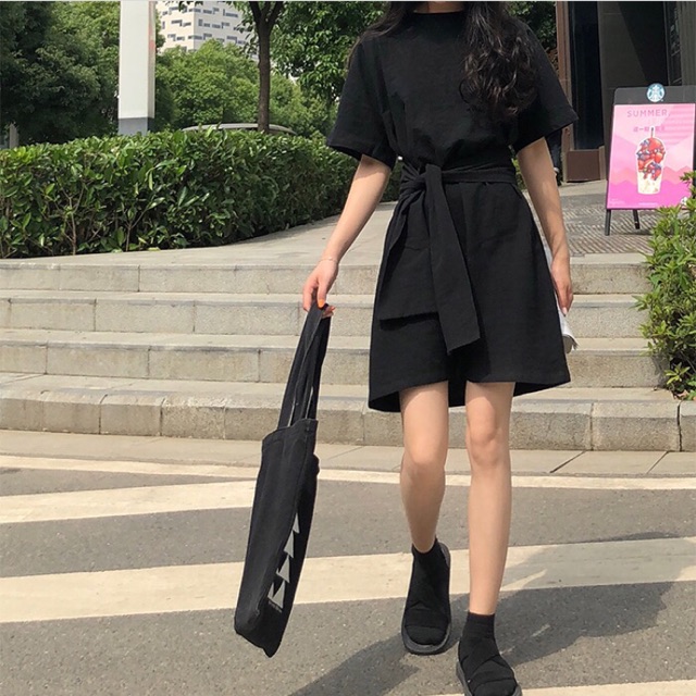 Váy thắt eo