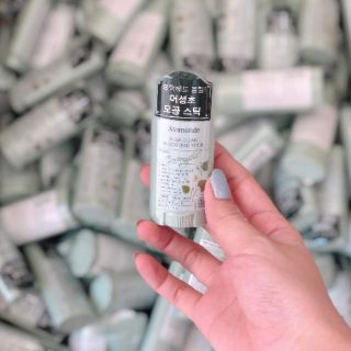 Thanh lăn mụn đầu đen Mamonde 18g